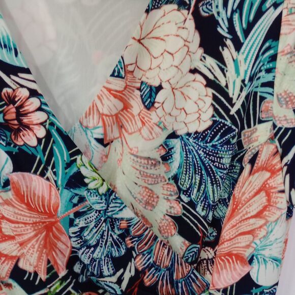 ⭐ Norm Thompson Petite Floral Maxi Dress Faux Wrap Flowy Tropical Colrful sz: PS - Picture 3 of 8